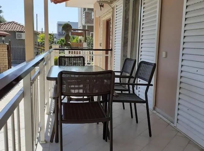 Apartahotel Chrysafis Vrasná