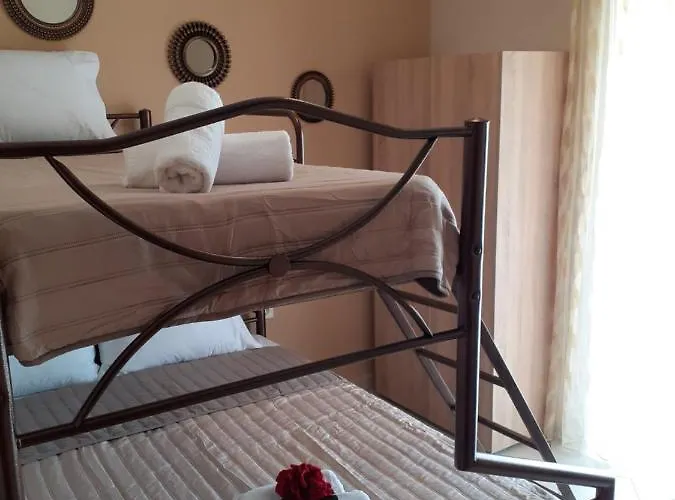 Hotel apartamentowy Chrysafis Vrasná