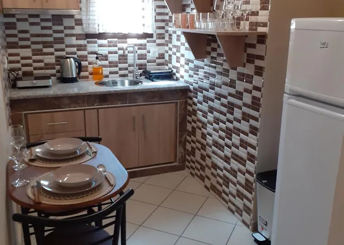 Chrysafis Apartahotel Vrasná